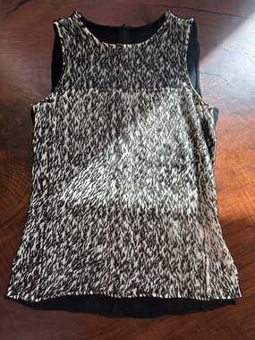 Akris $800 Quiet Luxury Fringed Fil Coupé Mulberry Silk Tank with Side Slits XS
